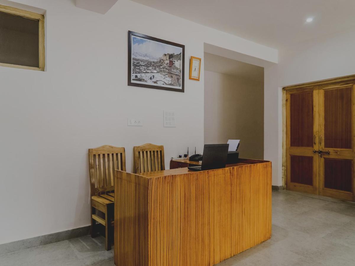 Oyo 72466 Hotel Yuvraj Shivpurī 외부 사진